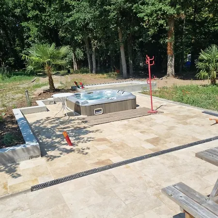 L'atelier Cosy & Moderne, Terrasse Pres Nature * Soucelles