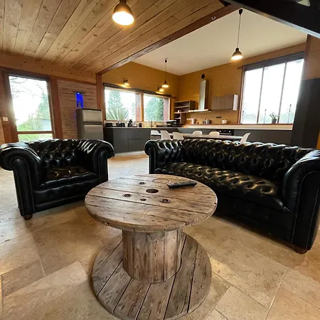 Daire Atelier, Cosy Et Moderne & Terrasse Avec Jacuzzi Soucelles