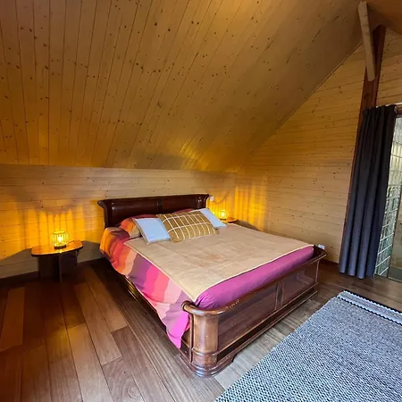 Atelier, Cosy Et Moderne & Terrasse Avec Jacuzzi Daire