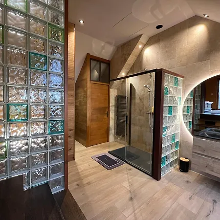 アパート Atelier, Cosy Et Moderne & Terrasse Avec Jacuzzi
