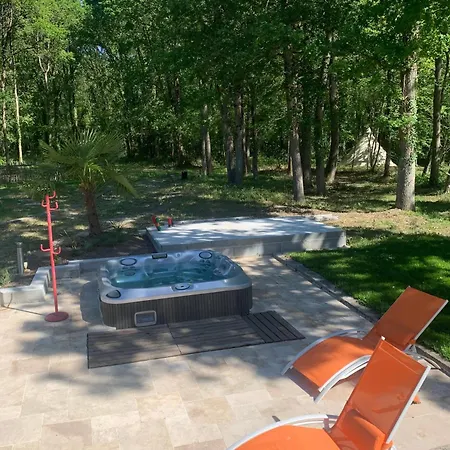 Atelier, Cosy Et Moderne & Terrasse Avec Jacuzzi * Soucelles
