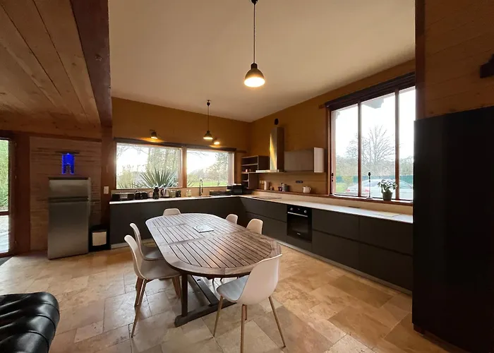 L'atelier Cosy&moderne, Terrasse Près Nature * Soucelles