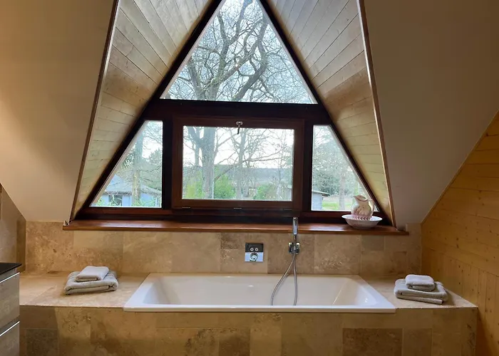 L'atelier Cosy&moderne, Terrasse Près Nature * Soucelles